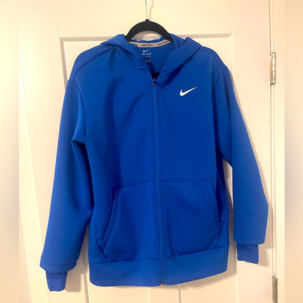 Nike dry fit women’s zipper sweatshirt